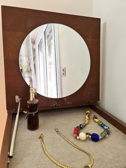 Georgia On My Mind Apartment เอเธนส์ ภายนอก รูปภาพ