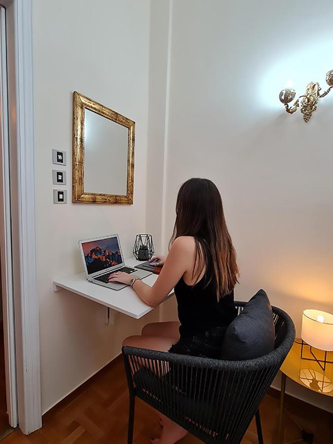 Georgia On My Mind Apartment เอเธนส์ ภายนอก รูปภาพ