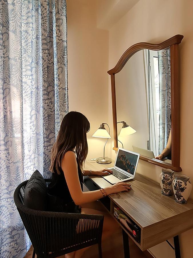 Georgia On My Mind Apartment เอเธนส์ ภายนอก รูปภาพ